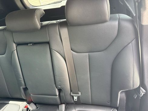 Used 2019 Hyundai Santa Fe Limited FWD image 27