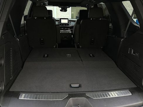 Used 2024 Chevrolet Tahoe High Country w/ Max Trailering Package AWD/4WD image 35
