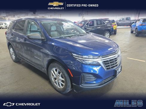 Certified 2022 Chevrolet Equinox LS w/ LS Convenience Package image 1