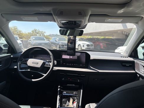 New 2026 Audi Q3 quattro 2.0T image 18