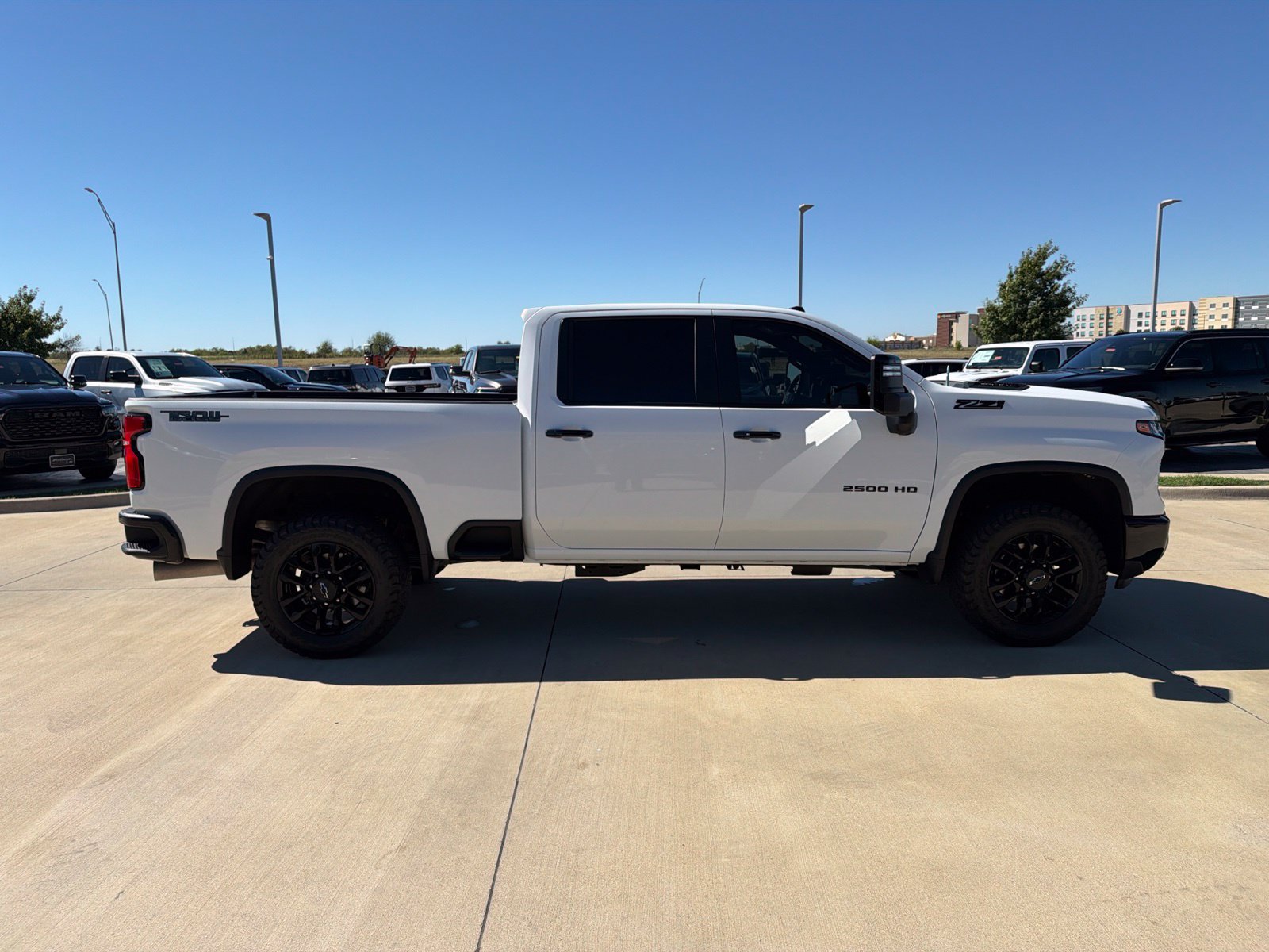 Used 2026 Chevrolet Silverado 2500 LT w/ Trail Boss Package AWD/4WD image 6