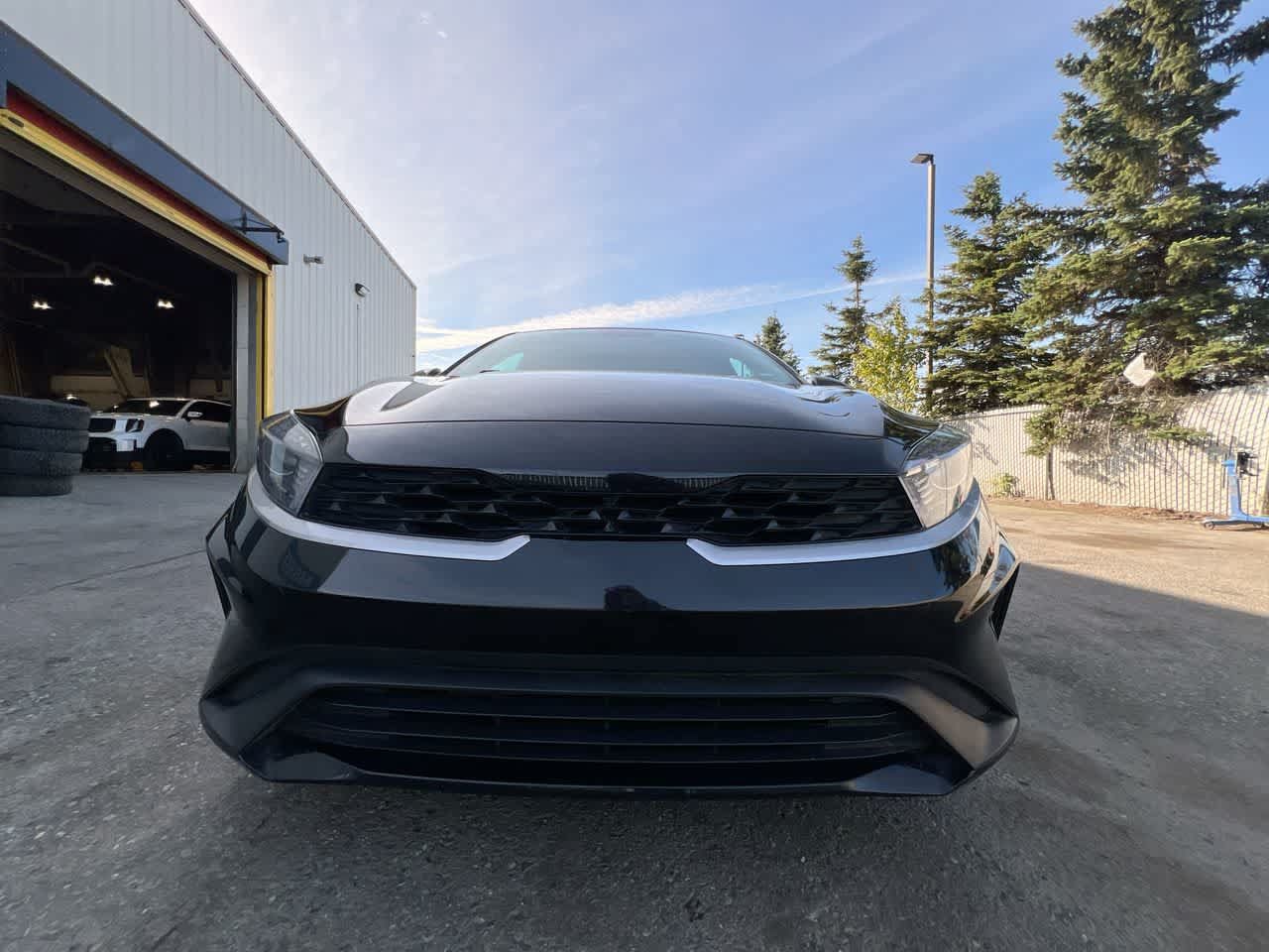 Certified 2023 Kia Forte LXS FWD image 29