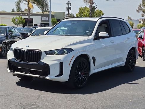 Used 2026 BMW X5 xDrive40i w/ M Sport Package AWD/4WD image 5