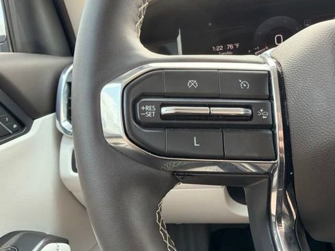 Used 2024 GMC Acadia Denali w/ LPO, Floor Liner Package FWD image 33