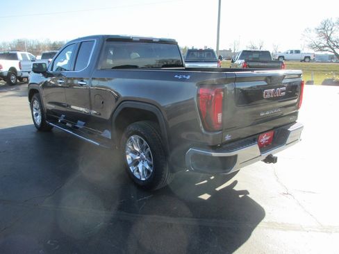 Used 2019 GMC Sierra 1500 SLT image 7