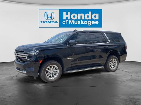 Used 2022 Chevrolet Tahoe LT w/ Luxury Package RWD image 1