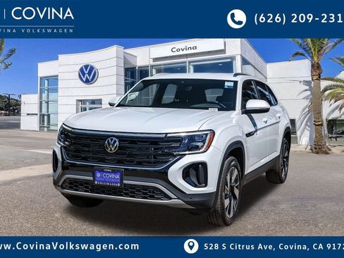 New 2026 Volkswagen Atlas Cross Sport SE image 3