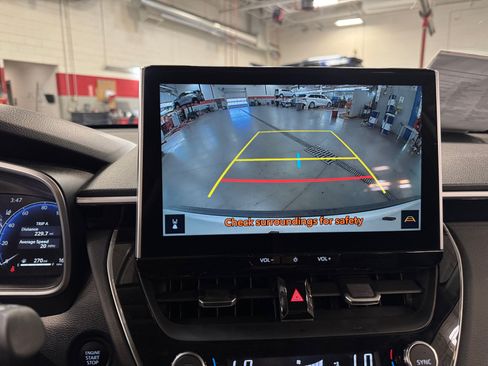 Certified 2026 Toyota Corolla Cross XLE w/ Convenience Package FWD image 29