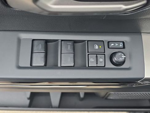 Used 2026 Toyota Sequoia Limited AWD/4WD image 30