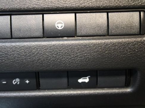 Used 2021 Nissan Rogue SV AWD/4WD image 21