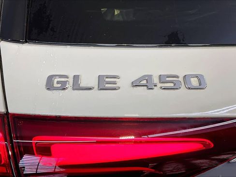 New 2026 Mercedes-Benz GLE 450 4MATIC image 6