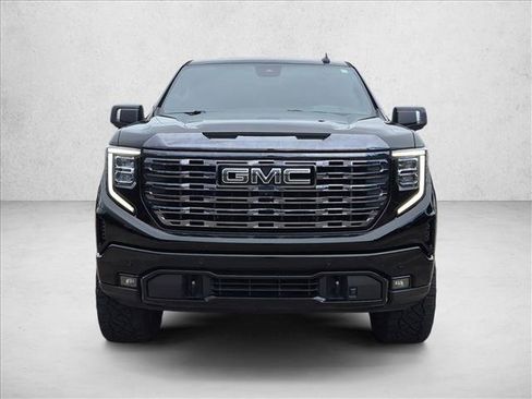 Used 2022 GMC Sierra 1500 Denali Ultimate AWD/4WD image 2