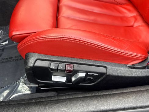 Used 2020 BMW M4 Convertible w/ Competition Package image 13