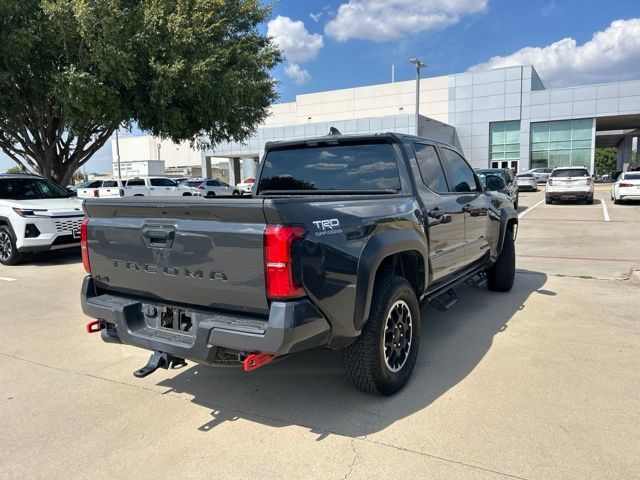 Used 2025 Toyota Tacoma TRD Off-Road AWD/4WD image 5