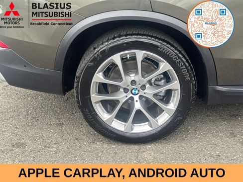 Used 2023 BMW X5 xDrive40i w/ Executive Package AWD/4WD image 11