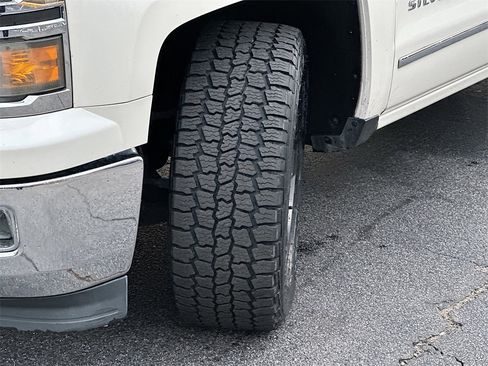 Used 2015 Chevrolet Silverado 1500 LTZ w/ LTZ Plus Package image 25