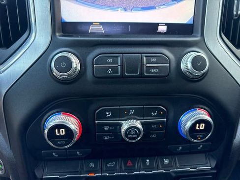 Used 2021 GMC Sierra 1500 SLE AWD/4WD image 24