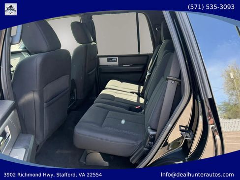 Used 2017 Ford Expedition XLT RWD image 23