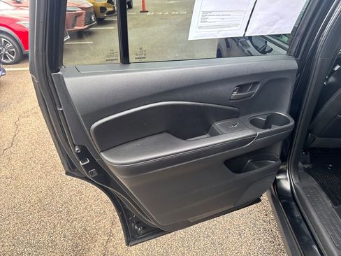 Used 2022 Honda Passport EX-L image 38