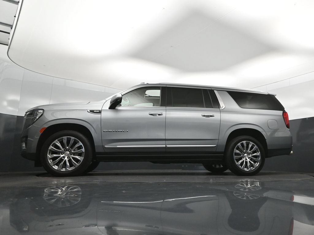Used 2023 GMC Yukon XL Denali w/ LPO, Floor Liner Package RWD image 39