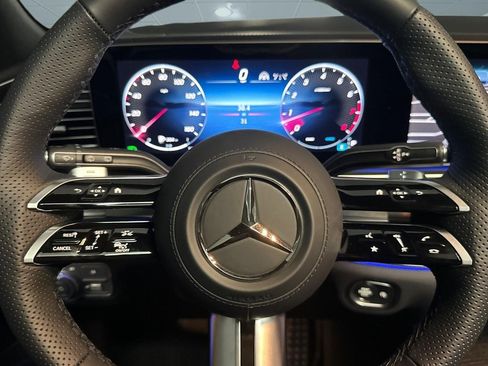 Certified 2025 Mercedes-Benz GLS 580 4MATIC image 14