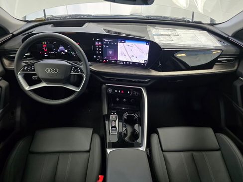 New 2025 Audi Q5 Premium Plus image 17