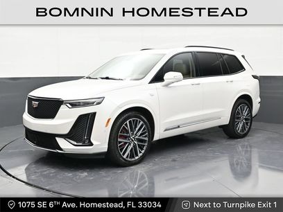 Certified 2022 Cadillac XT6 Sport w/ Platinum Package