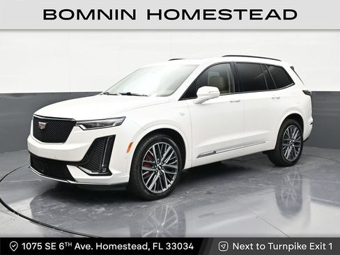 Certified 2022 Cadillac XT6 Sport w/ Platinum Package AWD/4WD image 1