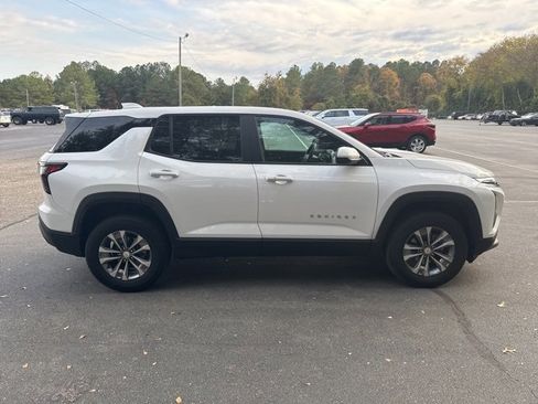Used 2025 Chevrolet Equinox LT image 6