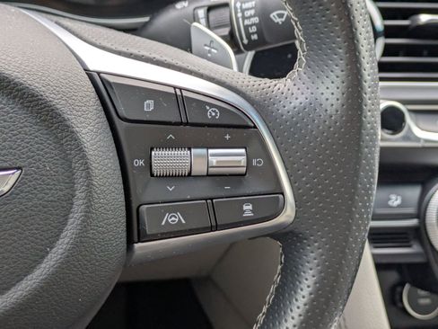 Used 2023 Genesis G70 3.3T RWD image 27