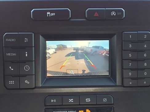 Used 2018 Ford F150 XLT image 12