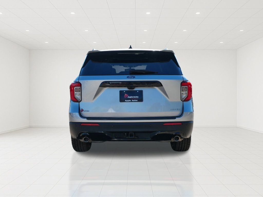 Used 2023 Ford Explorer ST-Line w/ Class IV Trailer Tow Package AWD/4WD image 5
