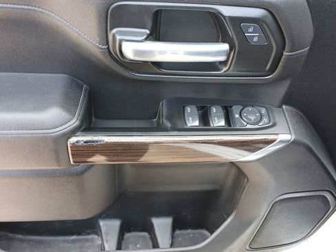 Used 2023 Chevrolet Silverado 2500 LT image 21