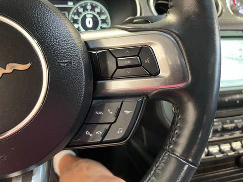 Used 2018 Ford Mustang GT Premium w/ GT Performance Package RWD image 21