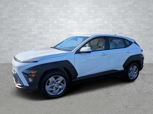 New 2026 Hyundai Kona SE image 9