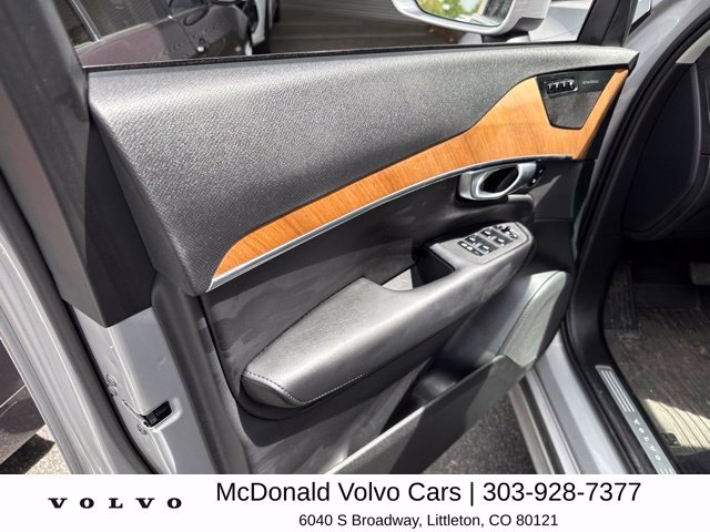 Used 2023 Volvo XC90 B6 Plus w/ Protection Package Premier AWD/4WD image 7