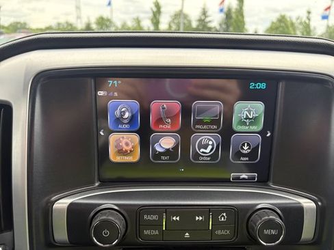 Used 2019 GMC Sierra 1500 SLE w/ SLE Value Package AWD/4WD image 21