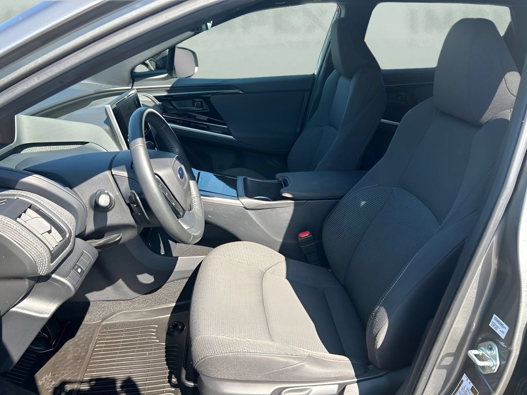 Used 2023 Subaru Solterra AWD image 9