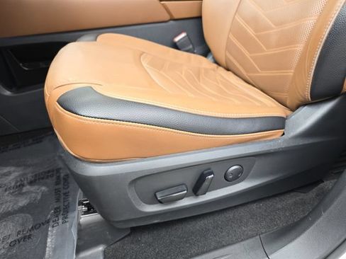 Used 2024 Nissan Pathfinder Platinum w/ Cargo Package FWD image 28