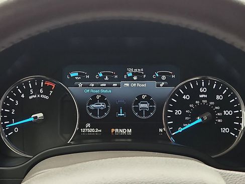 Used 2018 Ford Expedition XLT w/ Equipment Group 202A image 29