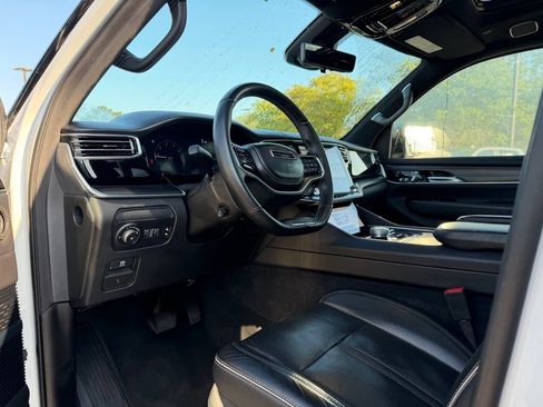 Used 2024 Jeep Grand Wagoneer L Series II w/ Quick Order Packagew 28T AWD/4WD image 9