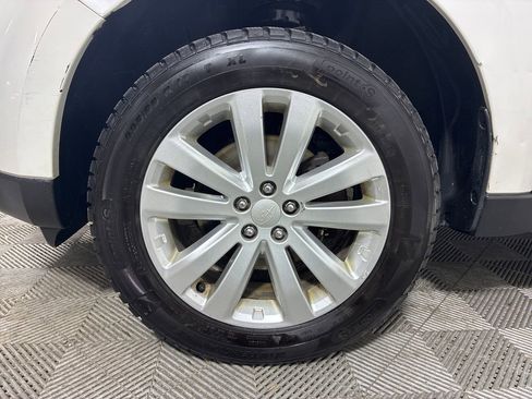 Used 2012 Subaru Forester 2.5X Premium image 6