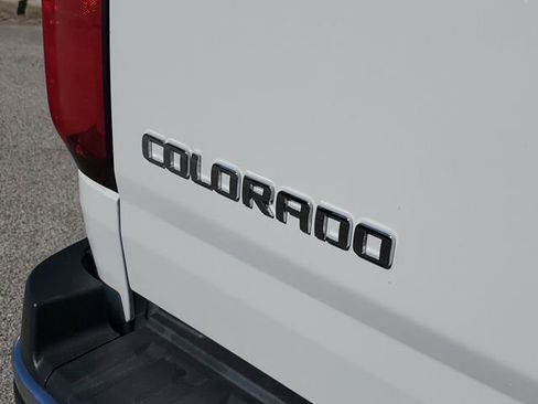 Used 2019 Chevrolet Colorado W/T w/ WT Convenience Package image 6