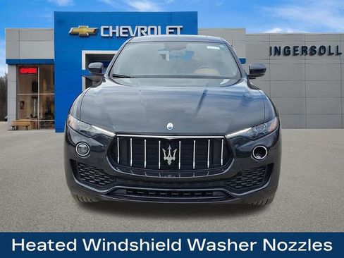 Used 2020 Maserati Levante image 24