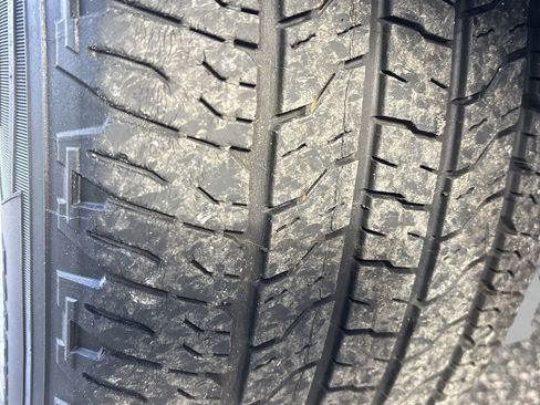 Used 2018 GMC Canyon SLT w/ Driver Alert Package image 33