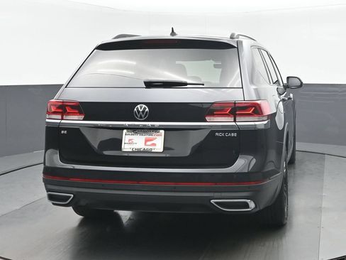 Used 2023 Volkswagen Atlas SE w/ Panoramic Sunroof Package FWD image 4