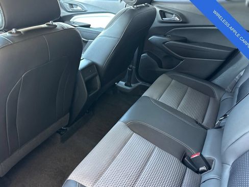 Used 2025 Chevrolet Trax LT w/ Driver Confidence Package FWD image 13