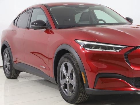 Used 2023 Ford Mustang Mach-E Select image 41