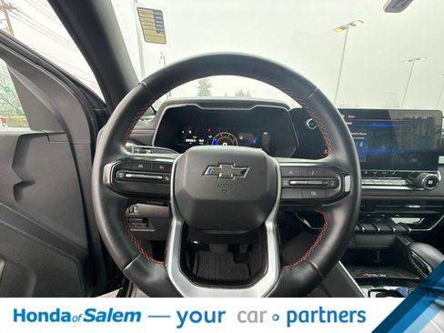 Used 2024 Chevrolet Colorado Z71 w/ Z71 Convenience Package 2 image 19