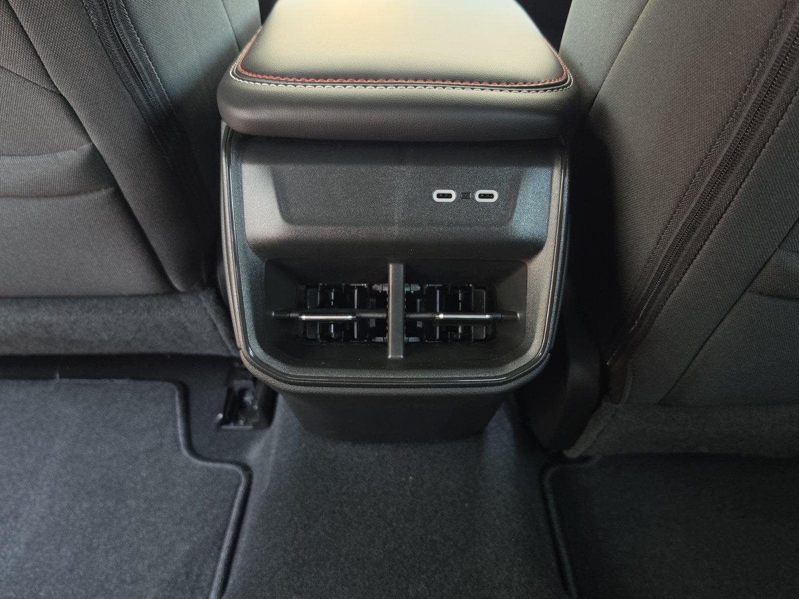 New 2026 Dodge Charger R/T AWD/4WD image 28